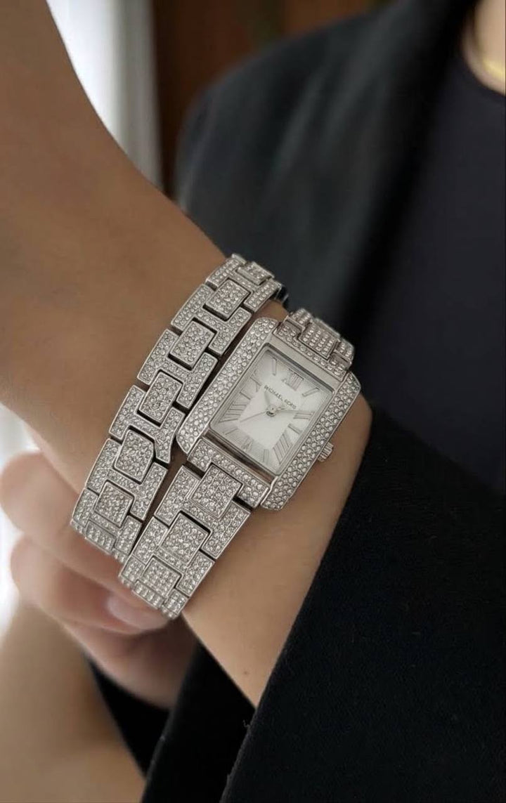 MICHAEL KORS PETITE EMERY PAVE SILVER-TONE DOUBLE WRAP WOMEN&